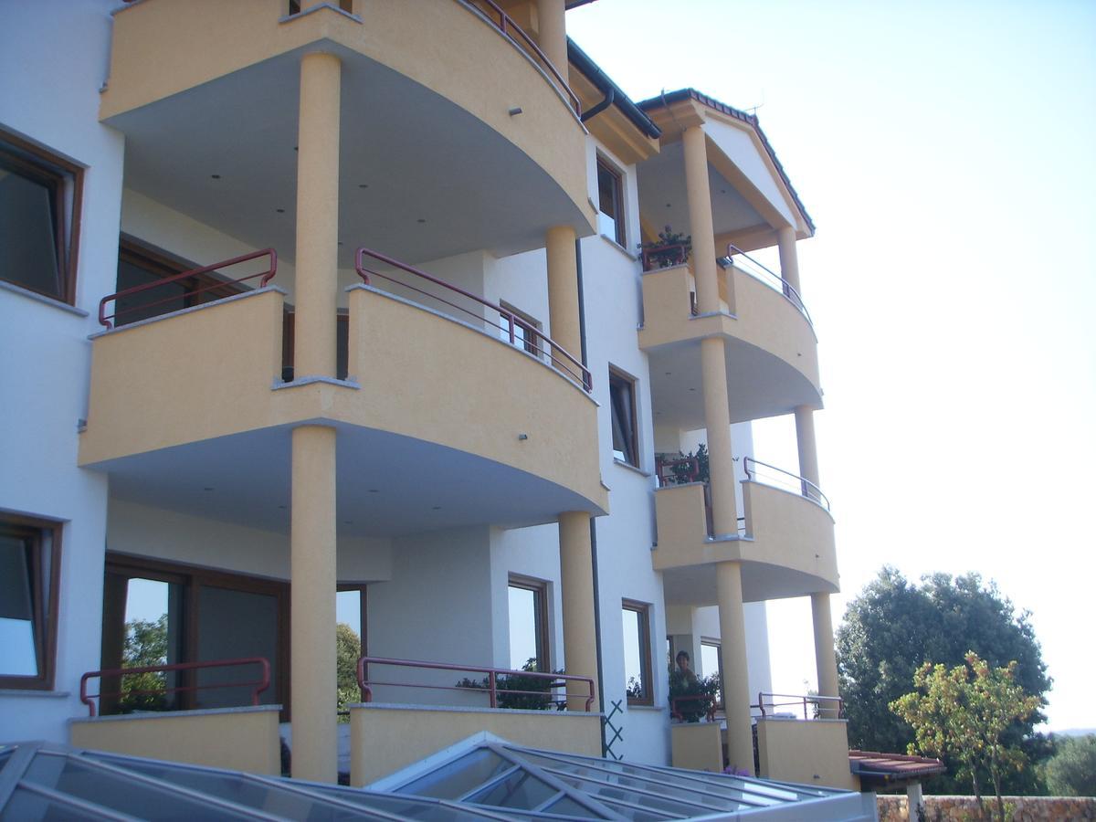 Apartments Ana Wellness L روفينج المظهر الخارجي الصورة